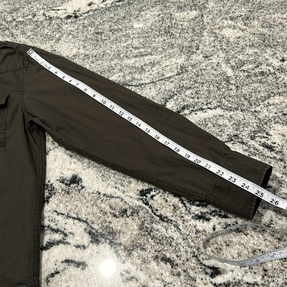 RW&CO size L, rifle green colour, shirt zip up jacket with snap closures - Picture 6 of 16